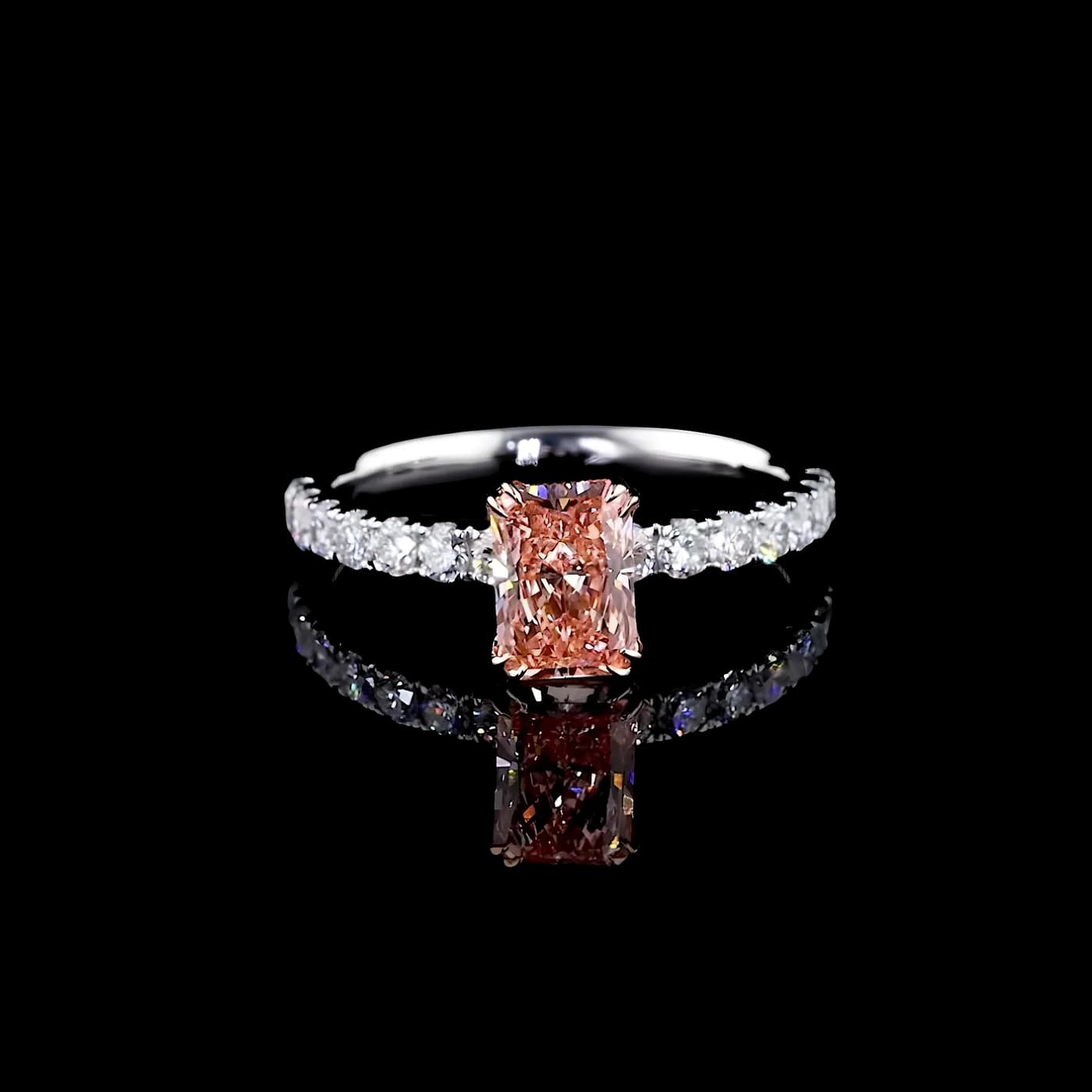 Bague solitaire (pavé) diamant rose (D-22)