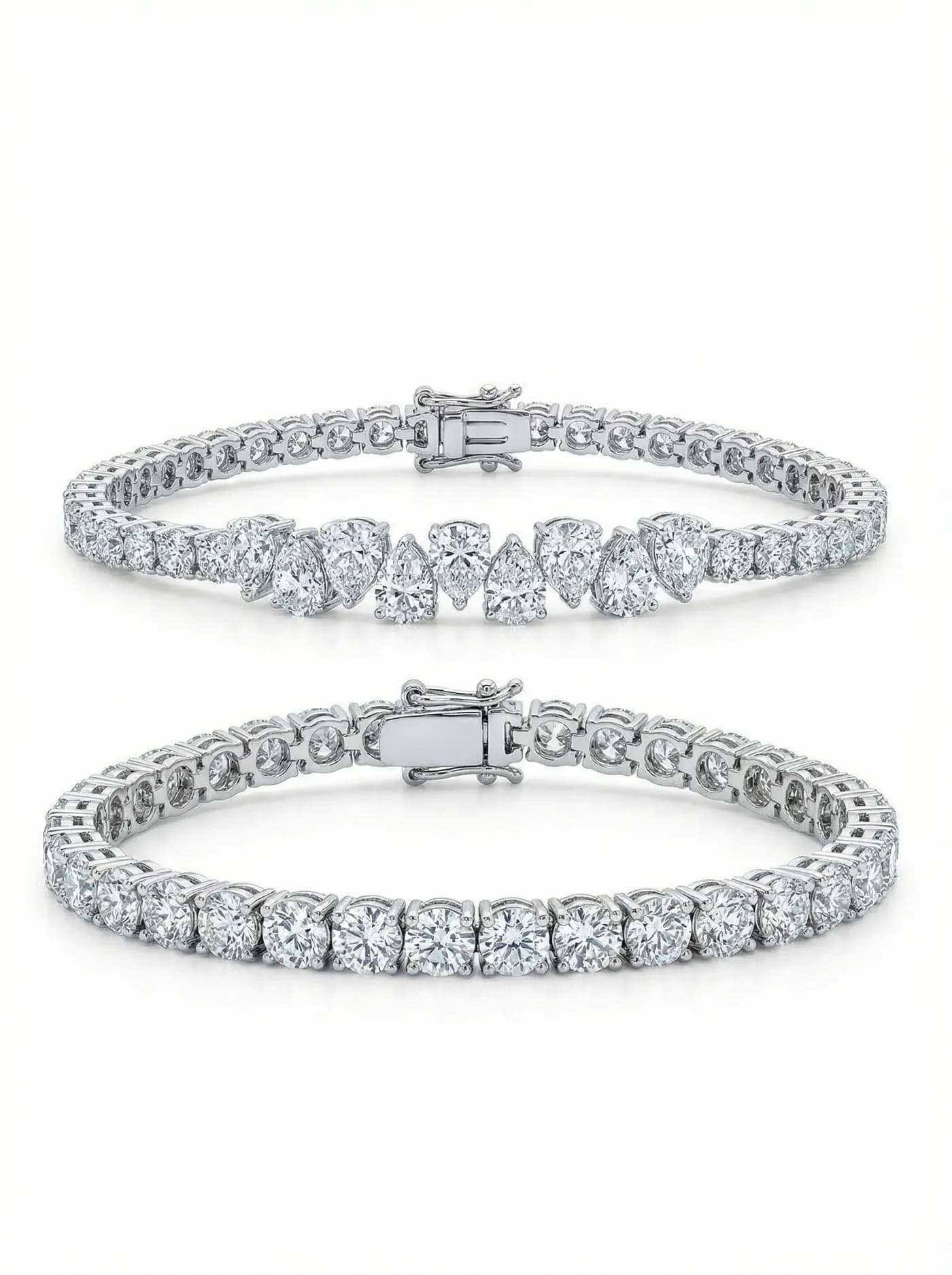 Bracelet moderne en métal or blanc