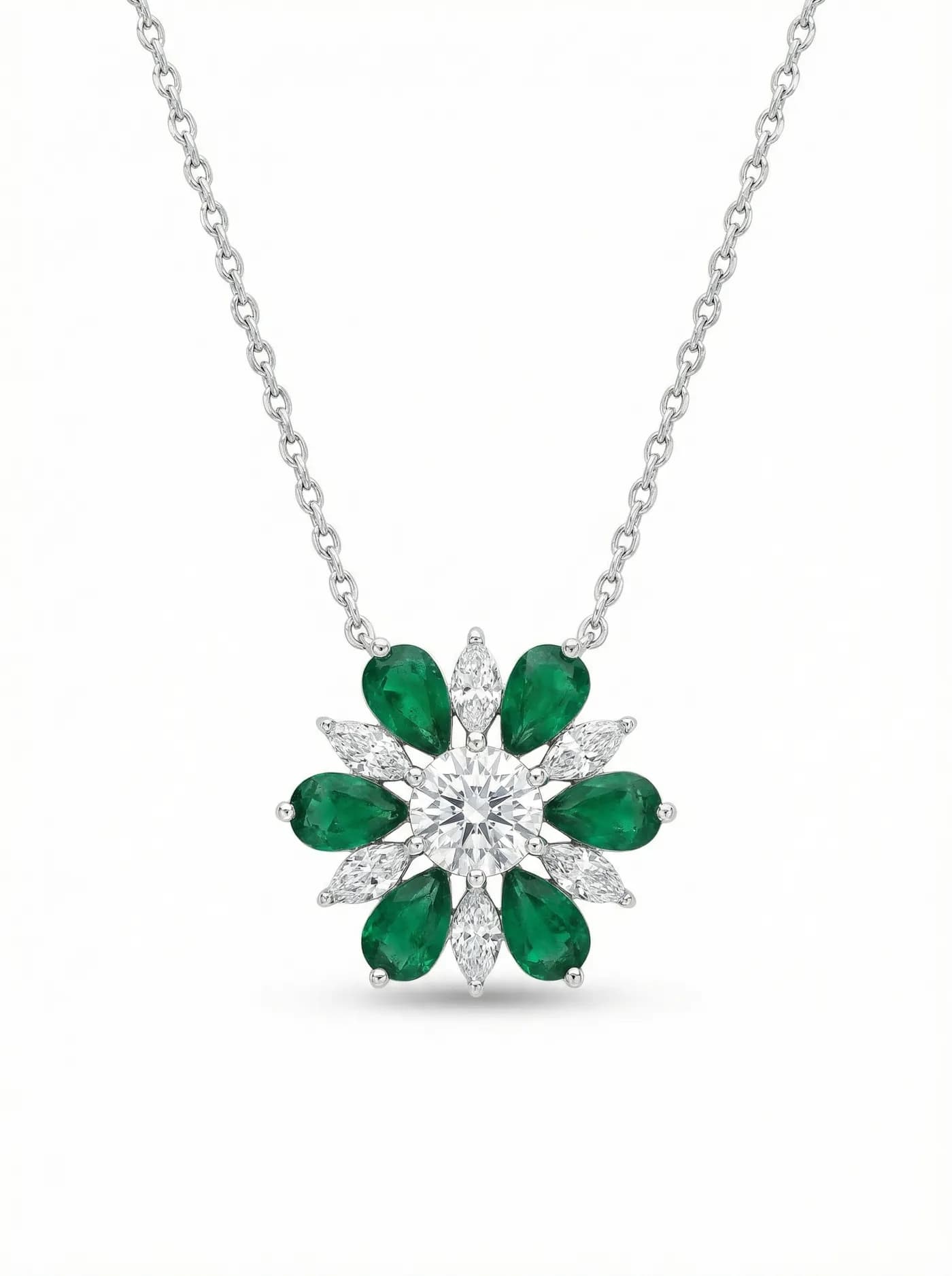 Collier en avec diamant